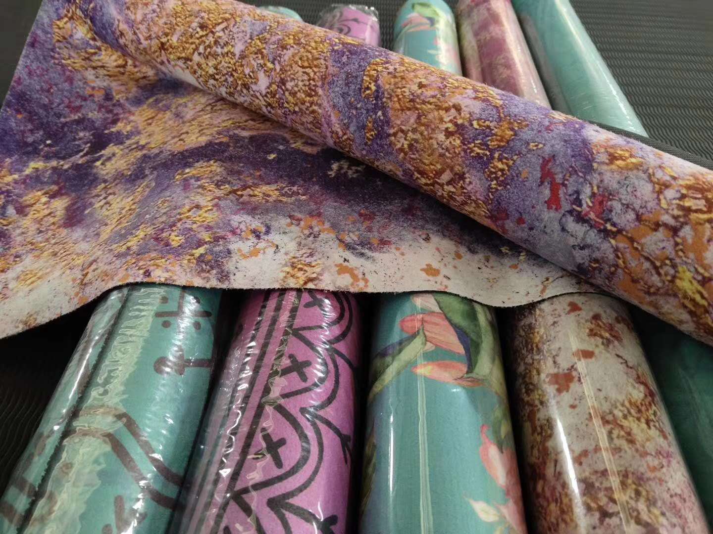 Premium Non-Slip Natural Rubber Suede/Microfiber Yoga Mat